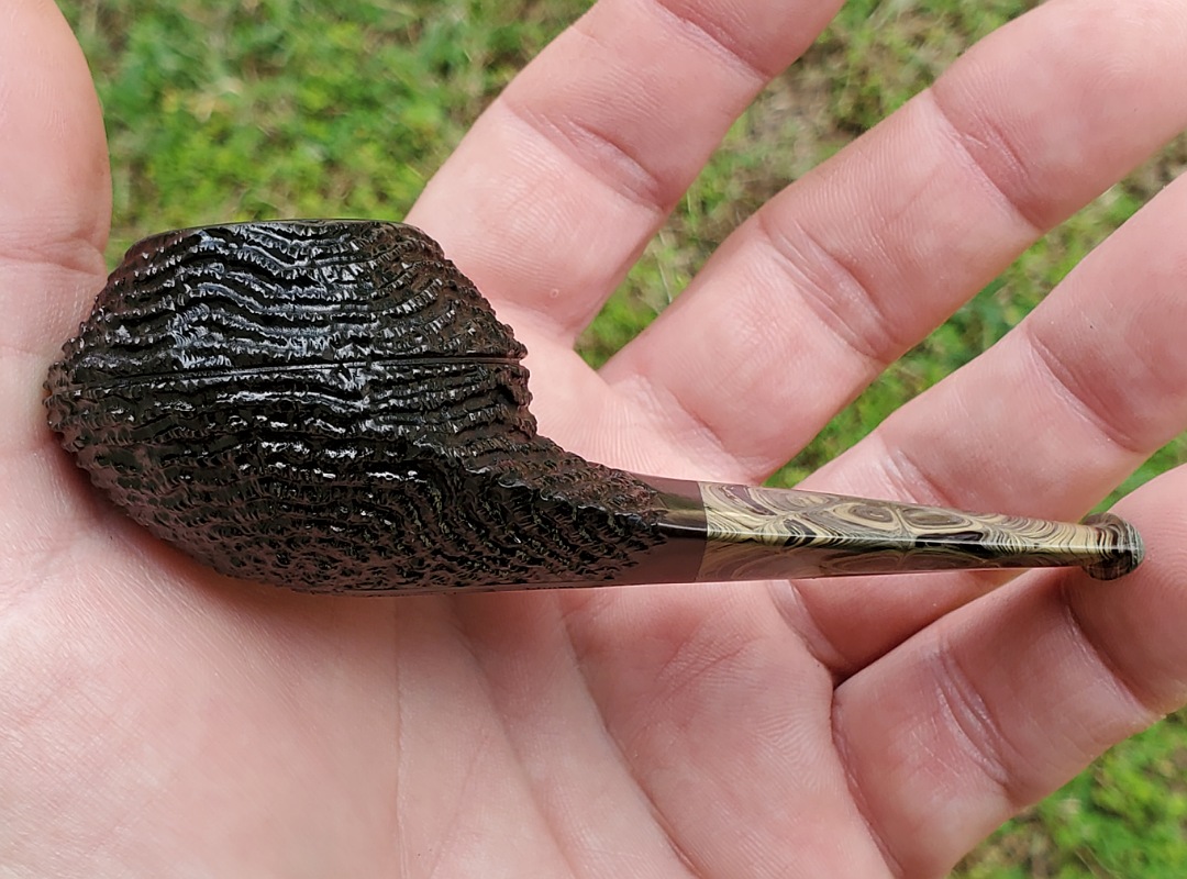 SOLD - 10th Anniversary Cardinal House Munn Blade-shank Pocket Bulldog 1021 - Image 3