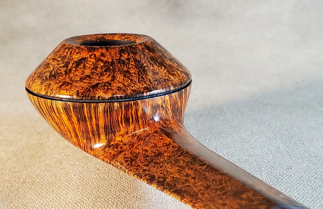 10th Anniversary Cardinal House Langford Blade-shank Bulldog 1028 - Image 10