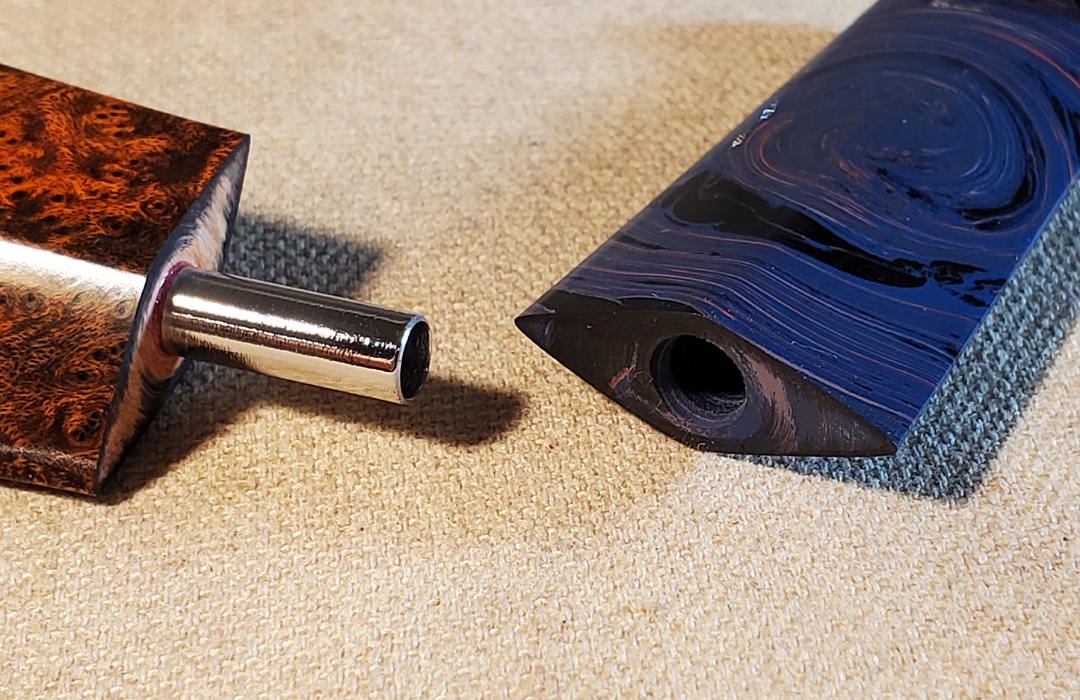 10th Anniversary Cardinal House Langford Blade-shank Bulldog 1028 - Image 18